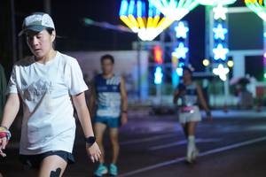 BIB: 
                            <button type="button" onclick="openModal(24414575)" class="btn btn-primary btn-sm float-right btn-popup" data-toggle="modal" data-target=".modal-high-quality">
                        <i class="fas fa-shopping-cart"></i> Add to Cart
                    </button>
                                            <button type="button" onclick="isThisMe(24414575, true)" class="btn btn-success btn-sm float-right btn-popup btn-isme hidden" data-toggle="tooltip" data-placement="bottom" title="นี่คือรูปของคุณใช่ไหม คลิกที่นี่เพื่อเอาเข้าอัลบั้ม">
                        <i class="fas fa-plus"></i> Add to album
                    </button>
                    <button type="button" onclick="isThisMe(24414575, false)" class="btn btn-warning btn-sm float-right btn-popup btn-isnotme hidden">
                        <i class="fas fa-ban"></i> Remove from album
                    </button>